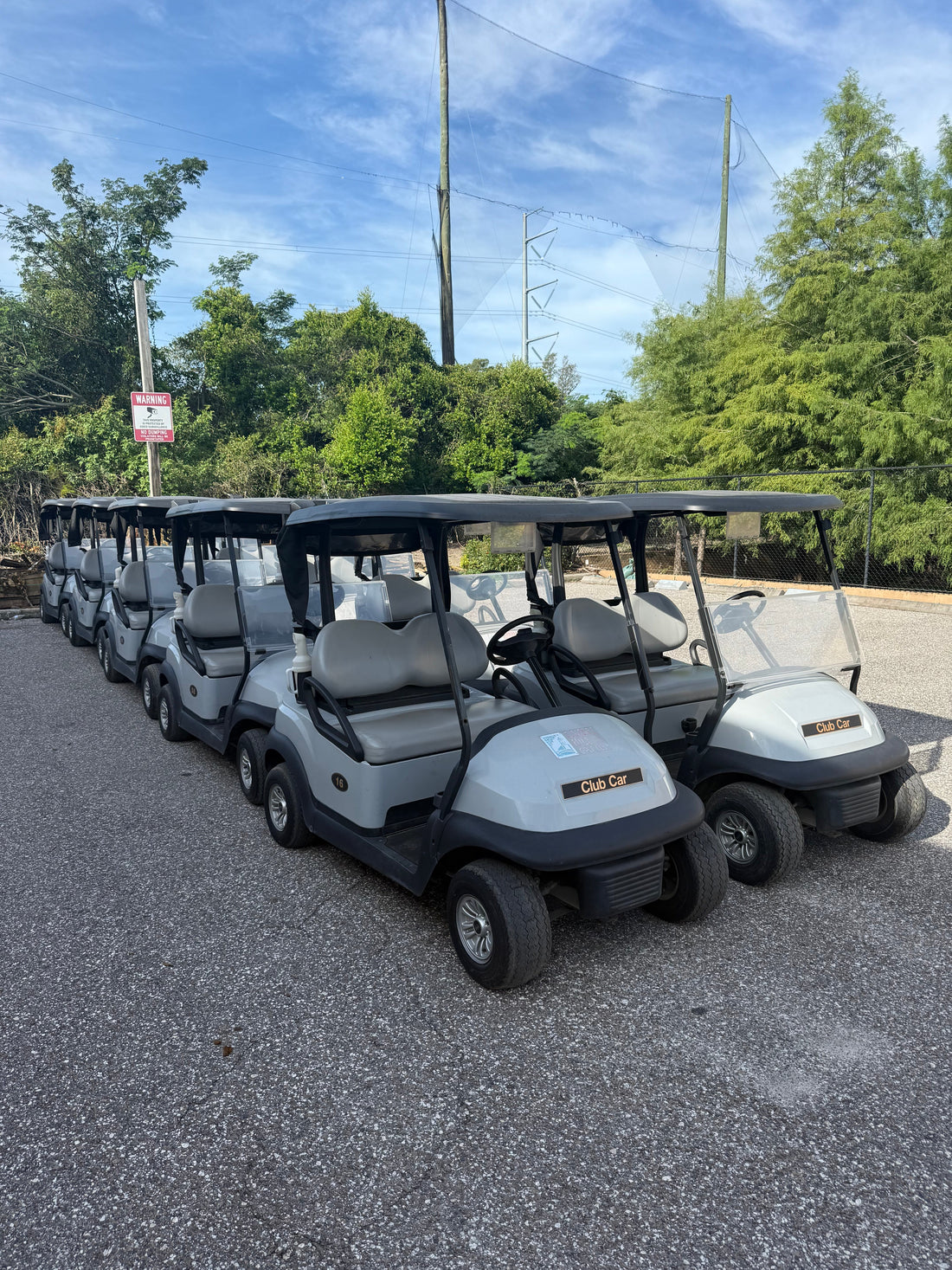 How to Buy Wholesale Golf Carts in Bulk from American Retrofits