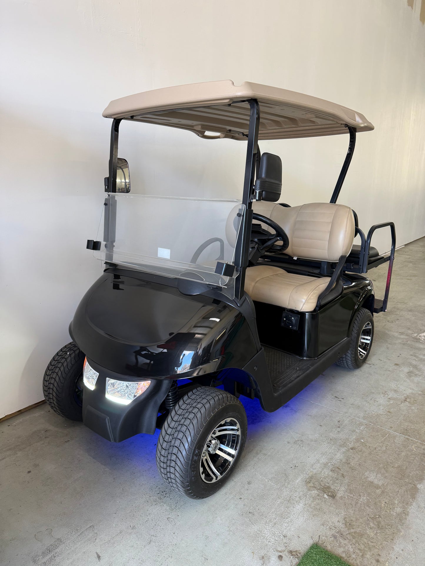 2020 EZGO RXV Lithium 4 Seater