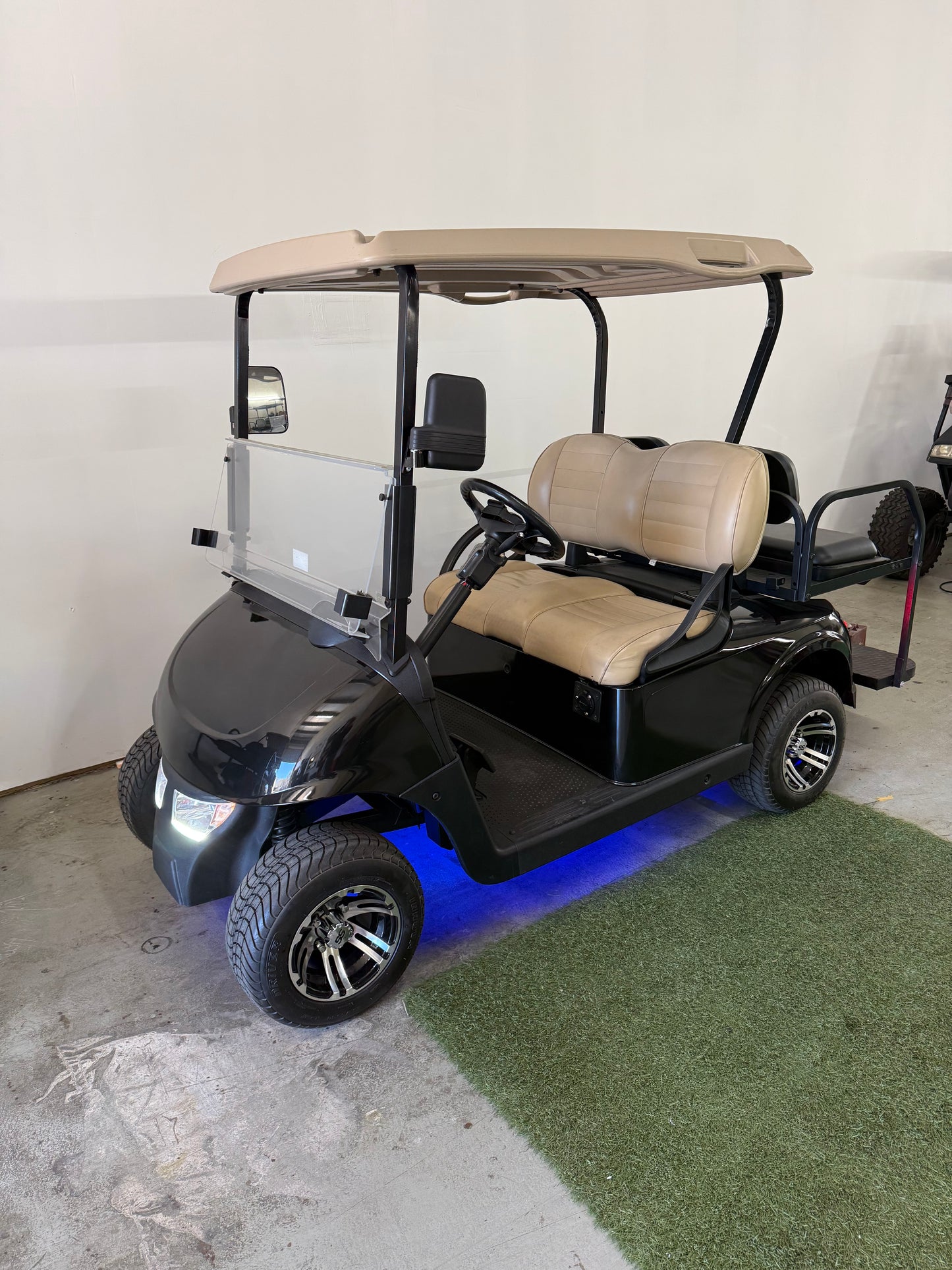 2020 EZGO RXV Lithium 4 Seater