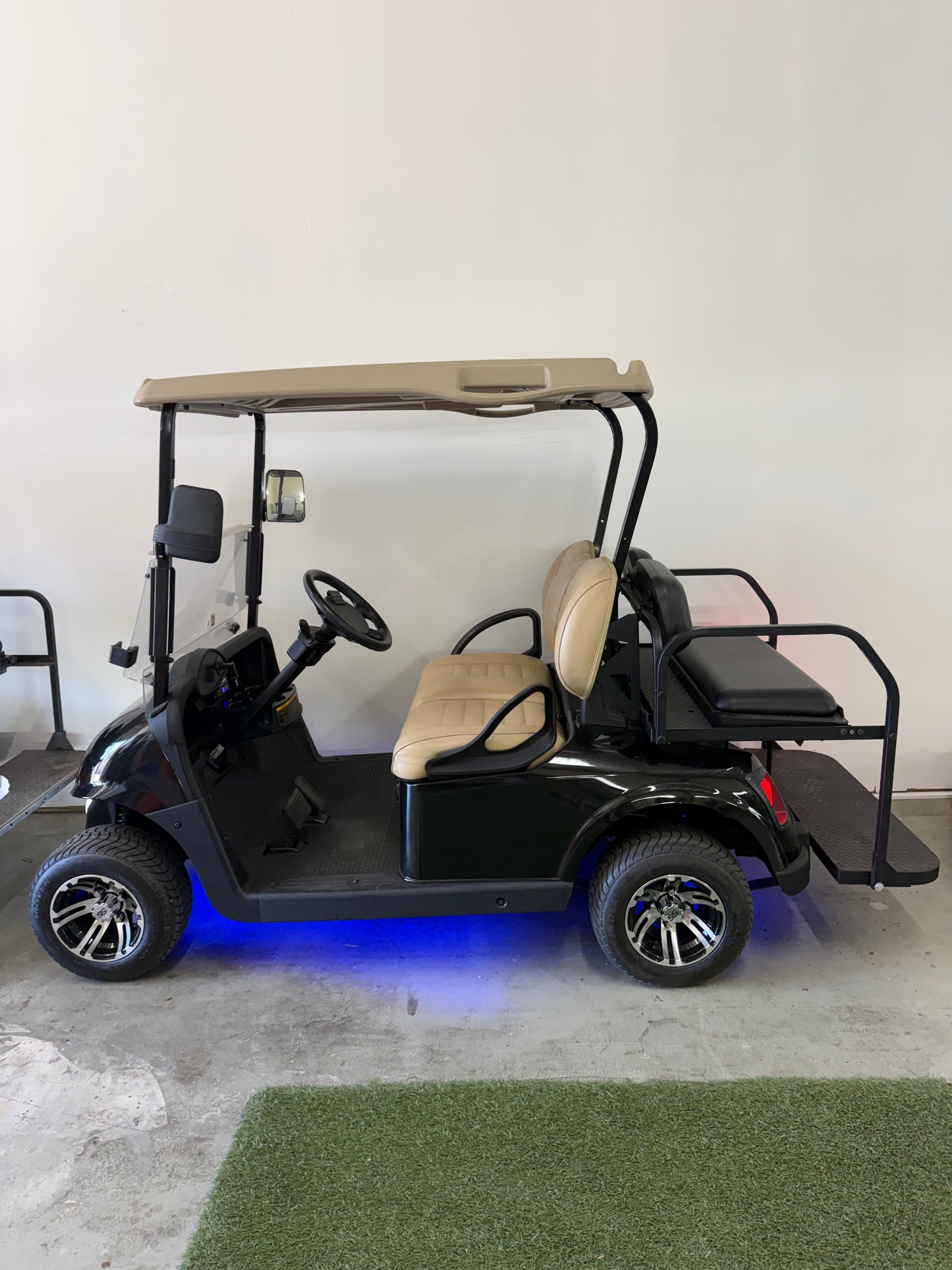 2020 EZGO RXV Lithium 4 Seater